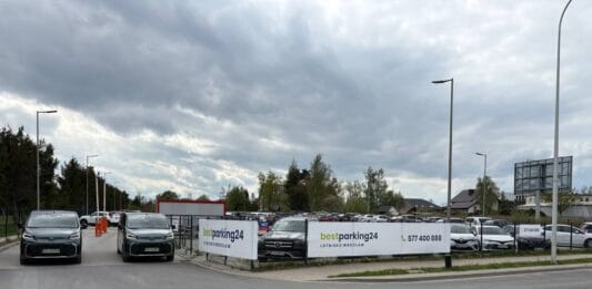 Tani i bezpieczny parking przy lotnisku Wrocław – jaki wybrać?