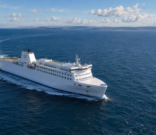 Tallinn–Helsinki – szybka przeprawa promowa przez Zatokę Fińską Tallinn–Helsinki – szybka przeprawa promowa przez Zatokę Fińską